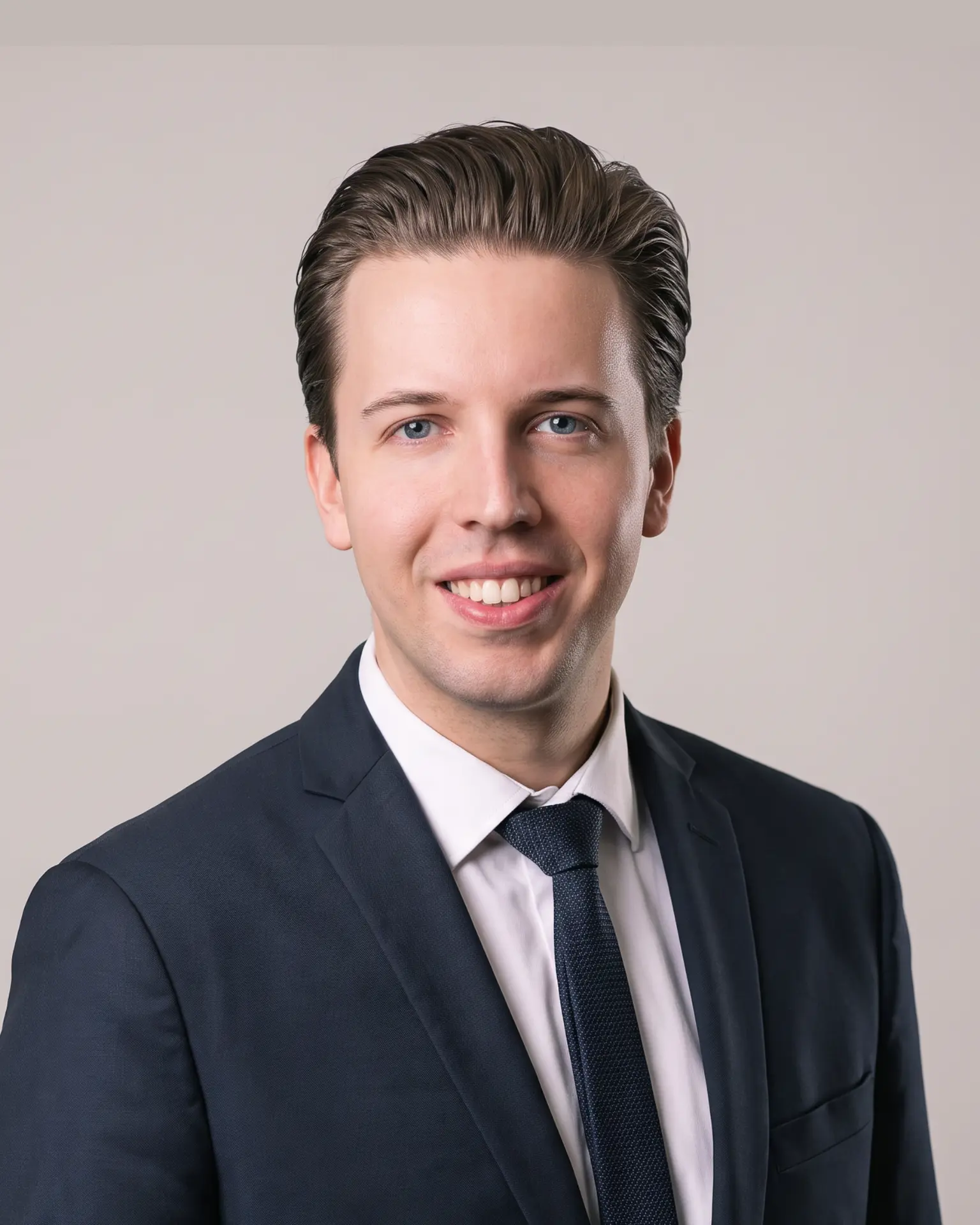 Lennart C. Gundelbacher, Rechtsanwalt in Dinslaken